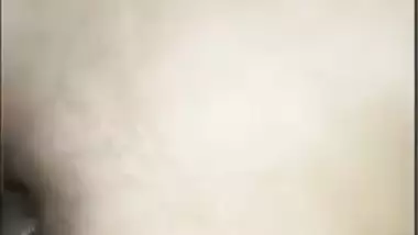 Young sleeping XXX girl has her tight pussy fucked by the Desi man MMS