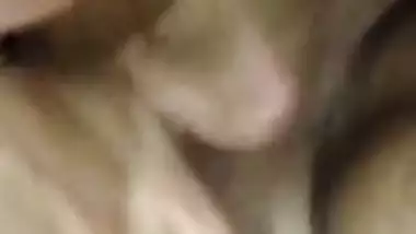 Unsatisfied Pakistani wife nude selfie video