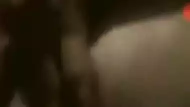 Man loves Indian aunty and asks her to takes dress off and show all