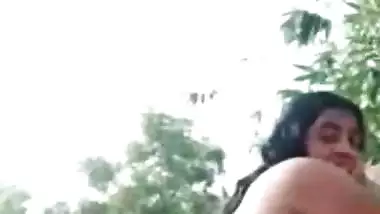 Nude desi Bhabhi bathing outdoors and enjoys video call sex