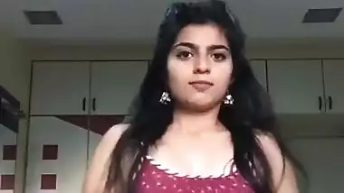 Atarra Saal Ki Ladki Ladki Ki Sexy - Sexy Desi Girl Dance indian sex tube