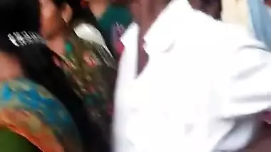 Old groper groping&shing dick into aunty ass in crowd part-1