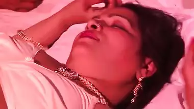 Chut Ka Jharna Hd - Hot And Sexy Grade Short Xxx Film With Desi Bhabhi indian sex tube
